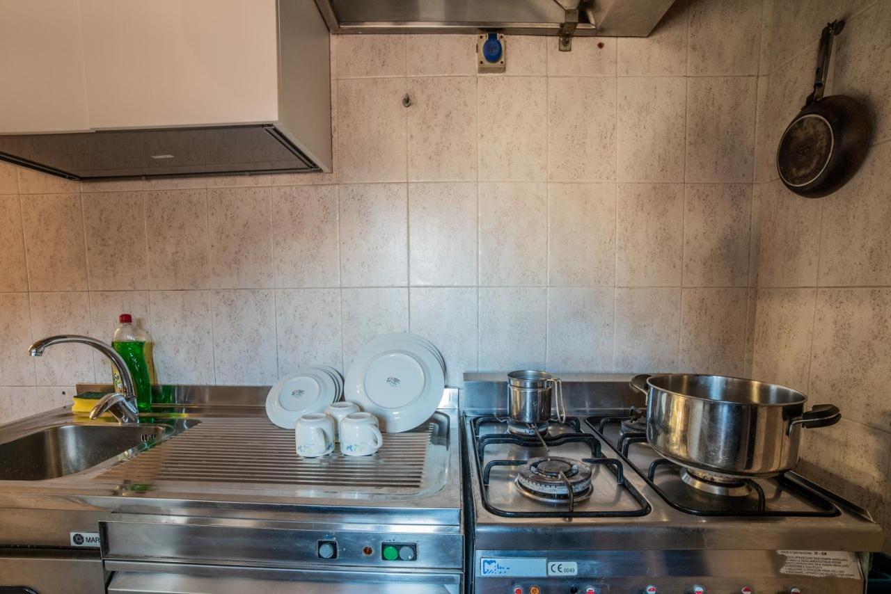Dimora Fresilia Casa Vacanze Опи Экстерьер фото