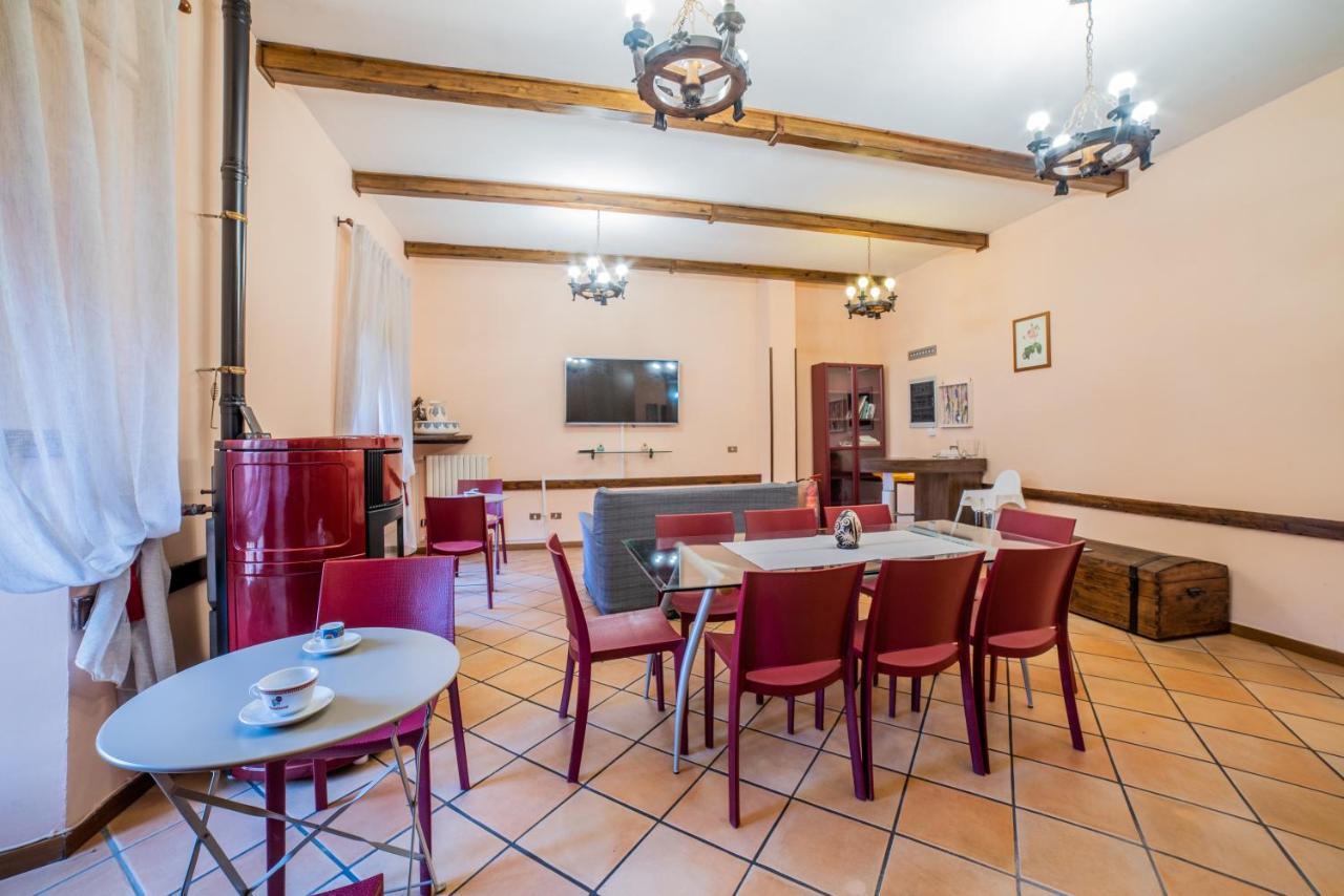 Dimora Fresilia Casa Vacanze Опи Экстерьер фото
