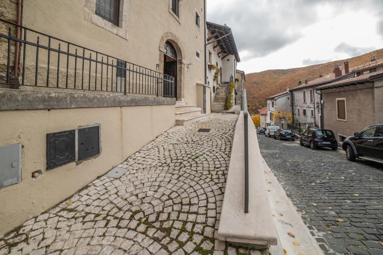 Dimora Fresilia Casa Vacanze Опи Экстерьер фото