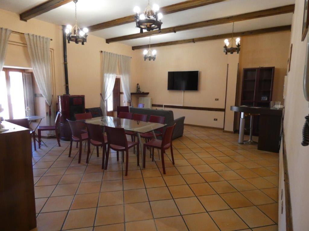 Dimora Fresilia Casa Vacanze Опи Экстерьер фото